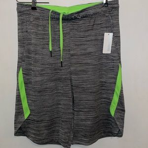 Medium Men’s Shorts 100% Polyester,w drawstrings & side cuts (as shown)2 pockets